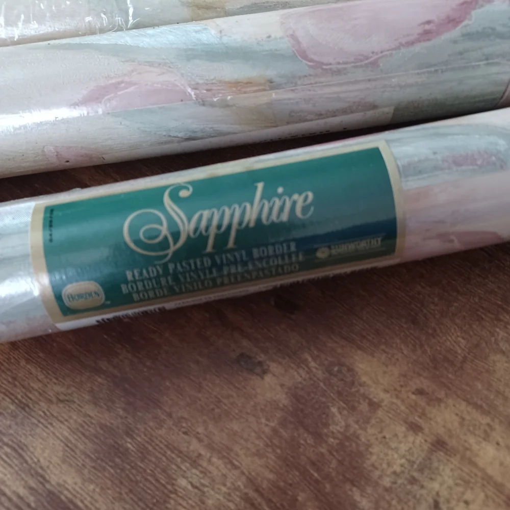 Sapphire ready pasted shiny vinyl border-4 rolls